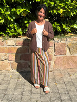 Lade das Bild in den Galerie-Viewer, Strickjacke uni kurz
