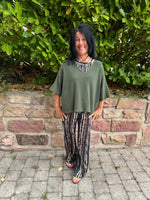 Lade das Bild in den Galerie-Viewer, Neckholder Top Phantasie 1- Streifen
