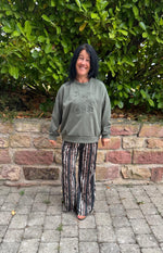 Lade das Bild in den Galerie-Viewer, Sweatshirt Cést la vie
