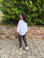 Lade das Bild in den Galerie-Viewer, Oversize Shirt Love in drei Farben
