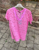 Lade das Bild in den Galerie-Viewer, T-Shirt Spitze in neun Farben
