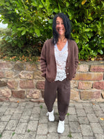 Lade das Bild in den Galerie-Viewer, T-Shirt Spitze in neun Farben
