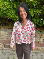 Lade das Bild in den Galerie-Viewer, Bluse mit Kreis Print in vier Farben
