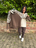 Lade das Bild in den Galerie-Viewer, Sweatshirt mit Kapuze Leo Look
