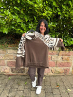 Lade das Bild in den Galerie-Viewer, Sweatshirt mit Kapuze Leo Look

