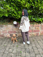 Lade das Bild in den Galerie-Viewer, Sweatshirt mit Kapuze Leo Look

