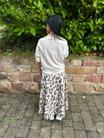 Lade das Bild in den Galerie-Viewer, Leo Rock im Wildleder Feeling
