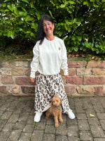Lade das Bild in den Galerie-Viewer, Leo Rock im Wildleder Feeling
