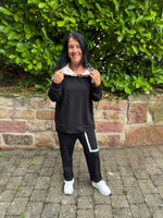 Lade das Bild in den Galerie-Viewer, Sweatshirt mit Kapuze Leo Look
