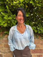 Lade das Bild in den Galerie-Viewer, Bluse Tami
