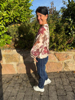 Lade das Bild in den Galerie-Viewer, Blumenbluse "Flower Power"
