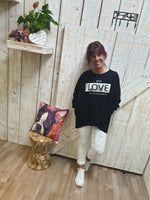 Lade das Bild in den Galerie-Viewer, Shirt &quot;Be in Love&quot; verschiedene Farben One Size bis Größe 44/46
