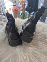 Lade das Bild in den Galerie-Viewer, Booties &quot;Elena&quot; 36-41
