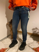 Lade das Bild in den Galerie-Viewer, Jeans M.O.D. Miracle of Denim &quot;Suzy Skinny&quot; Minya Blue
