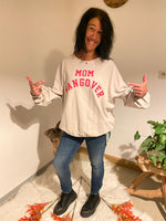 Lade das Bild in den Galerie-Viewer, Sweatshirt &quot;Mom Hangover&quot;
